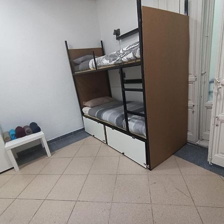 Parsa Booking Мадрид Екстер'єр фото