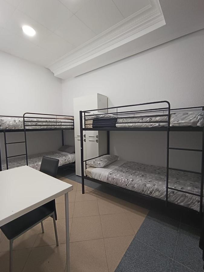 Parsa Booking Мадрид Екстер'єр фото
